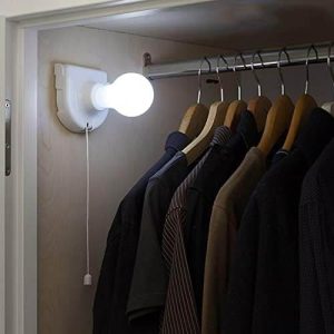 portable lightbulb lamp (battery operated)