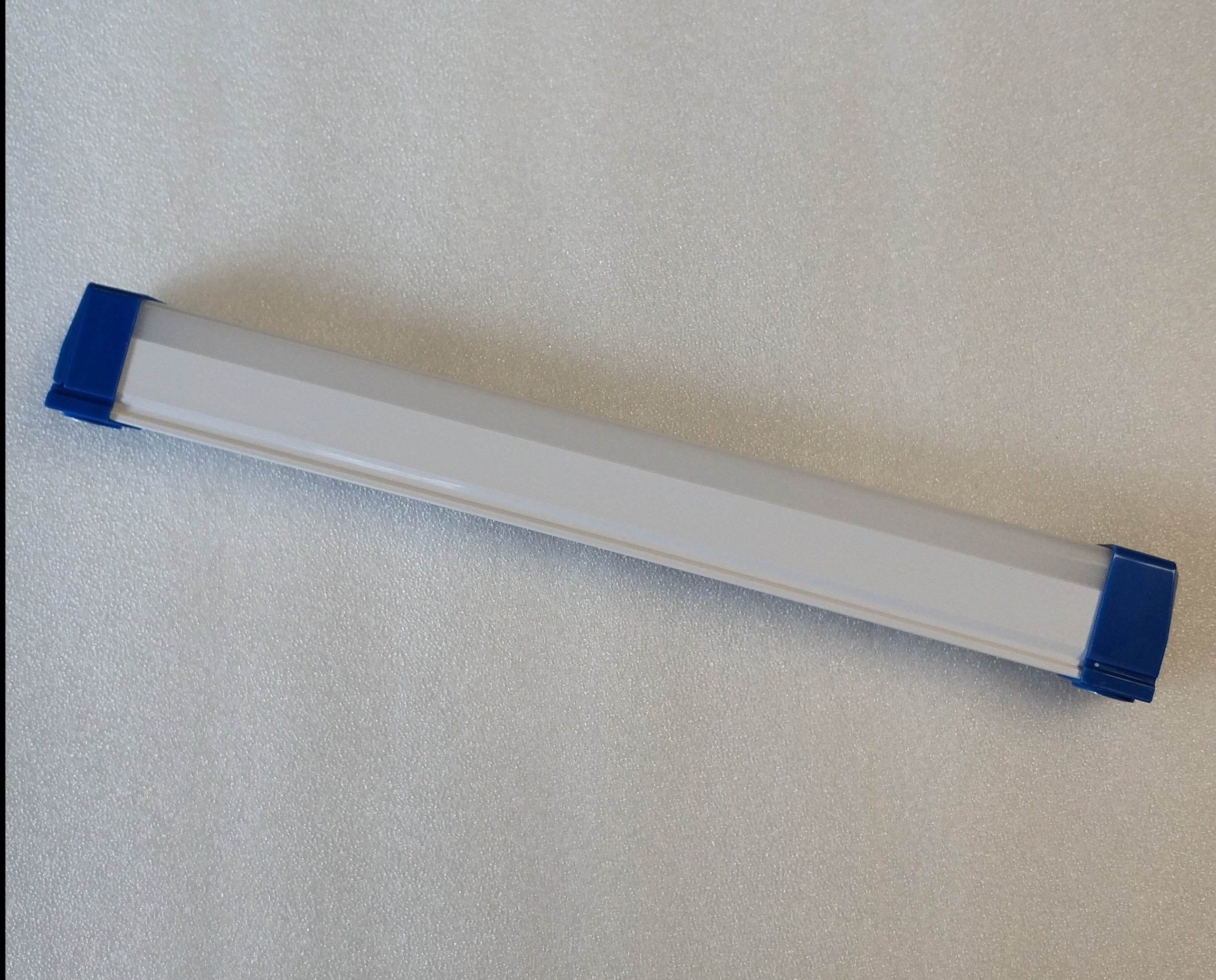 Rechargeable Portable LED Tube Light (18cm) Rechargeable Portable LED Tube Light (18cm) - Image 5