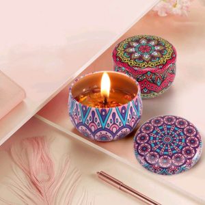 lavender aroma candle in colourful patterned tin (65ml)