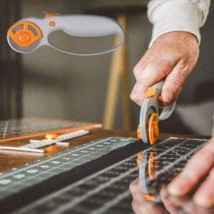 Comfort Loop Rotary Cutter (45ml)