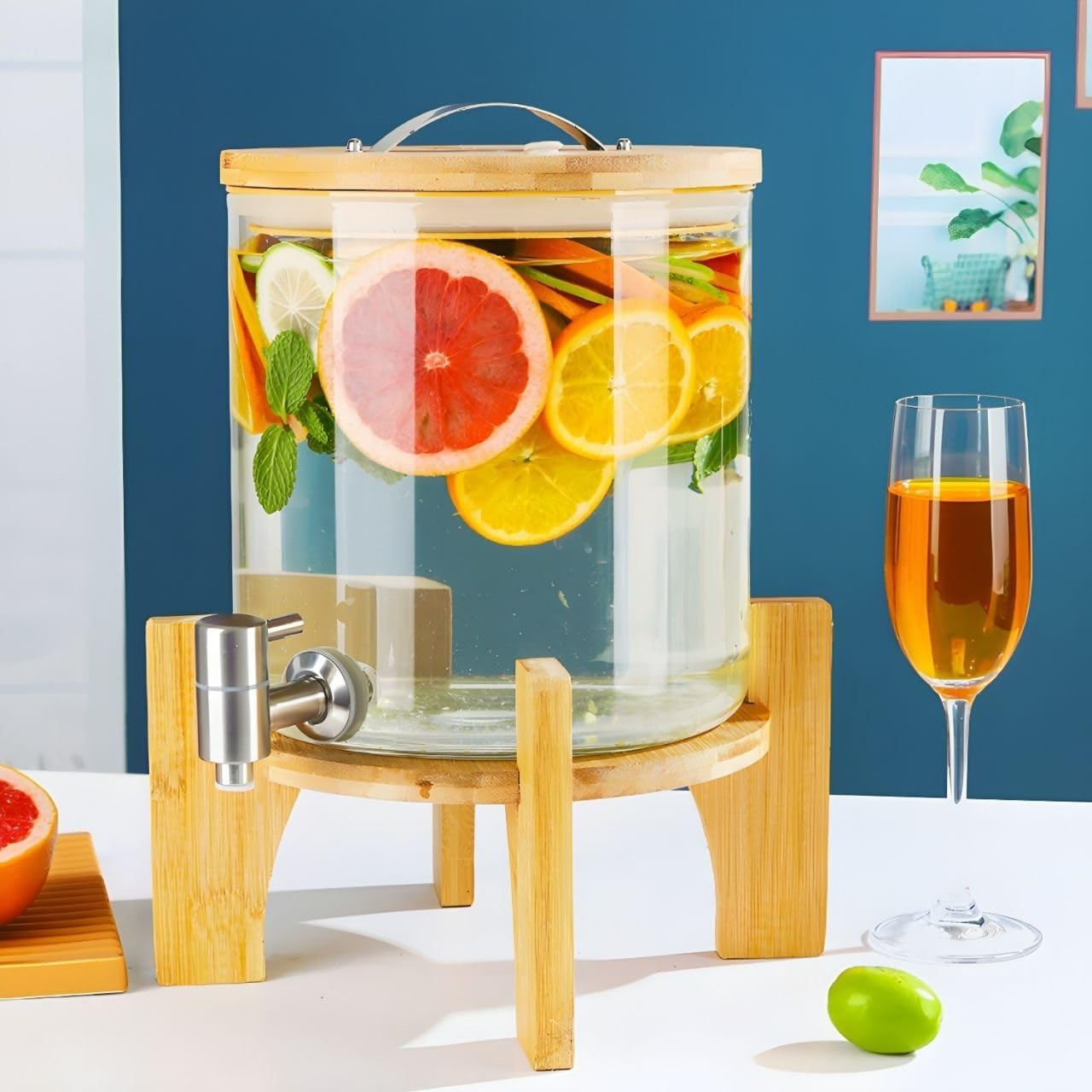 juice dispenser 5 litre with spigot and wooden stand (3.6l) juice dispenser 5 litre with spigot and wooden stand (3.6l)