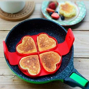silicone flapjack and egg mold (heart)